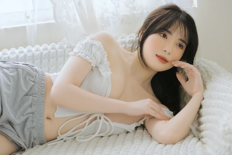 Ảnh gái 18 ngây thơ, trong trẻo