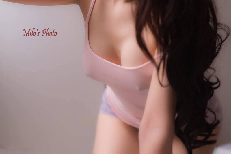 ảnh 18+ Nữ sinh khoe hàng cực nwng