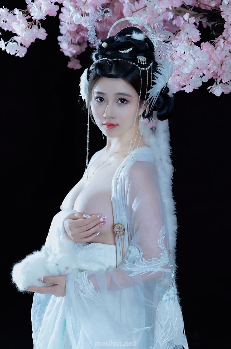 Hình ảnh nude gái xinh vú đẹp mông to nhìn ngon chảy nước